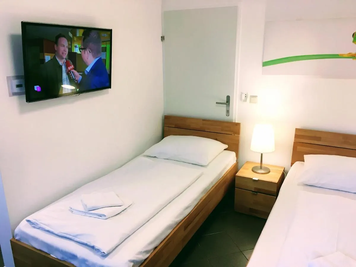 Ajo Vienna Terrace - Contactless Check-In Apartment Austria